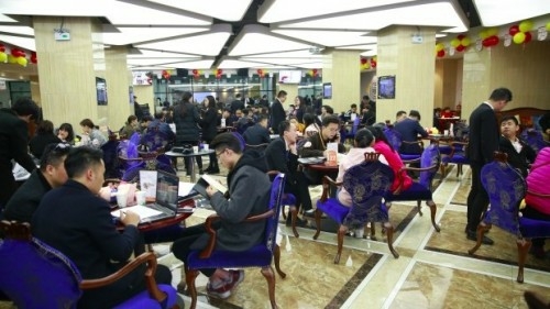 小顶家装一周年 整合优势树立行业新标杆